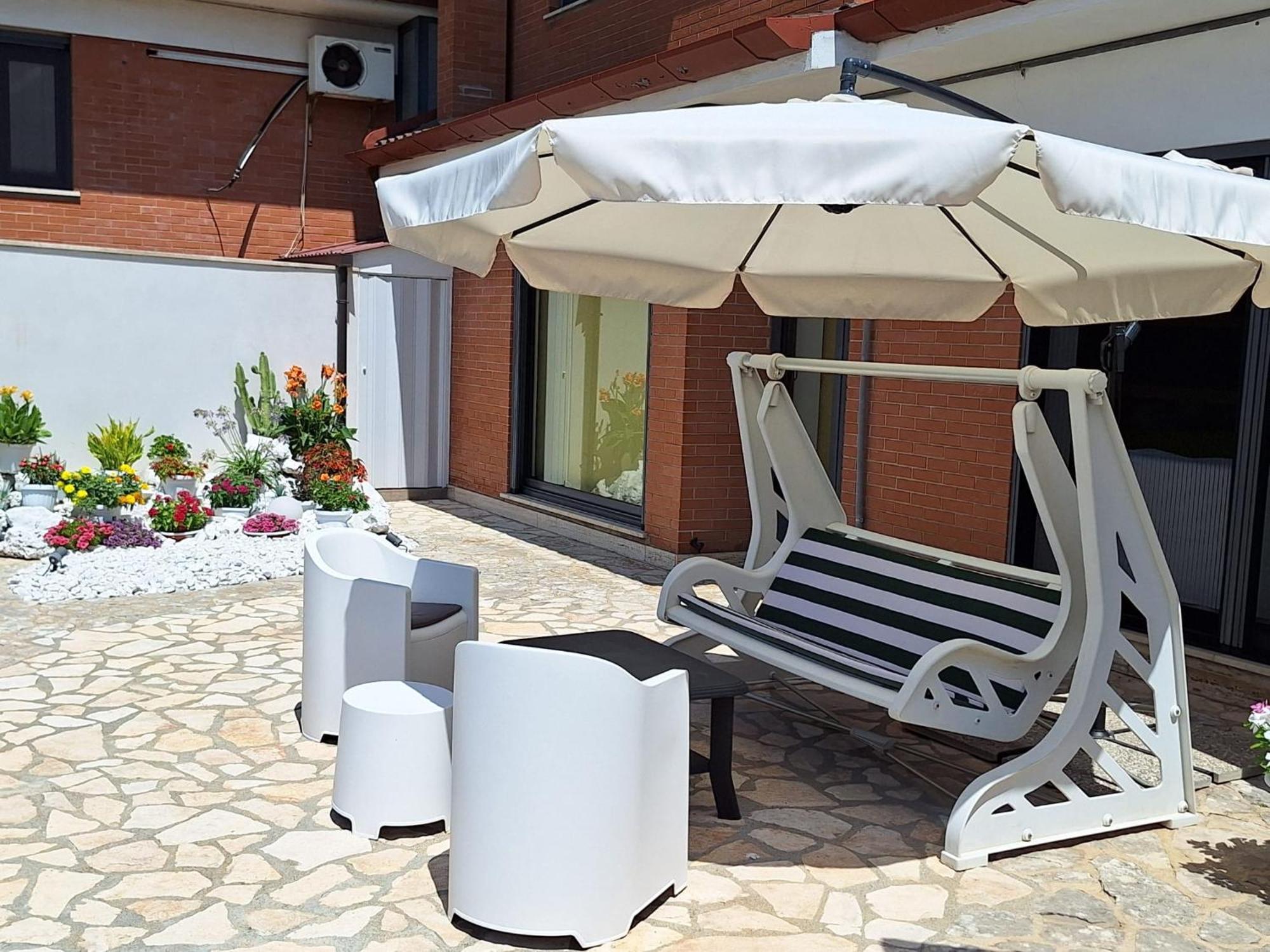 Green House Terracina Exterior foto
