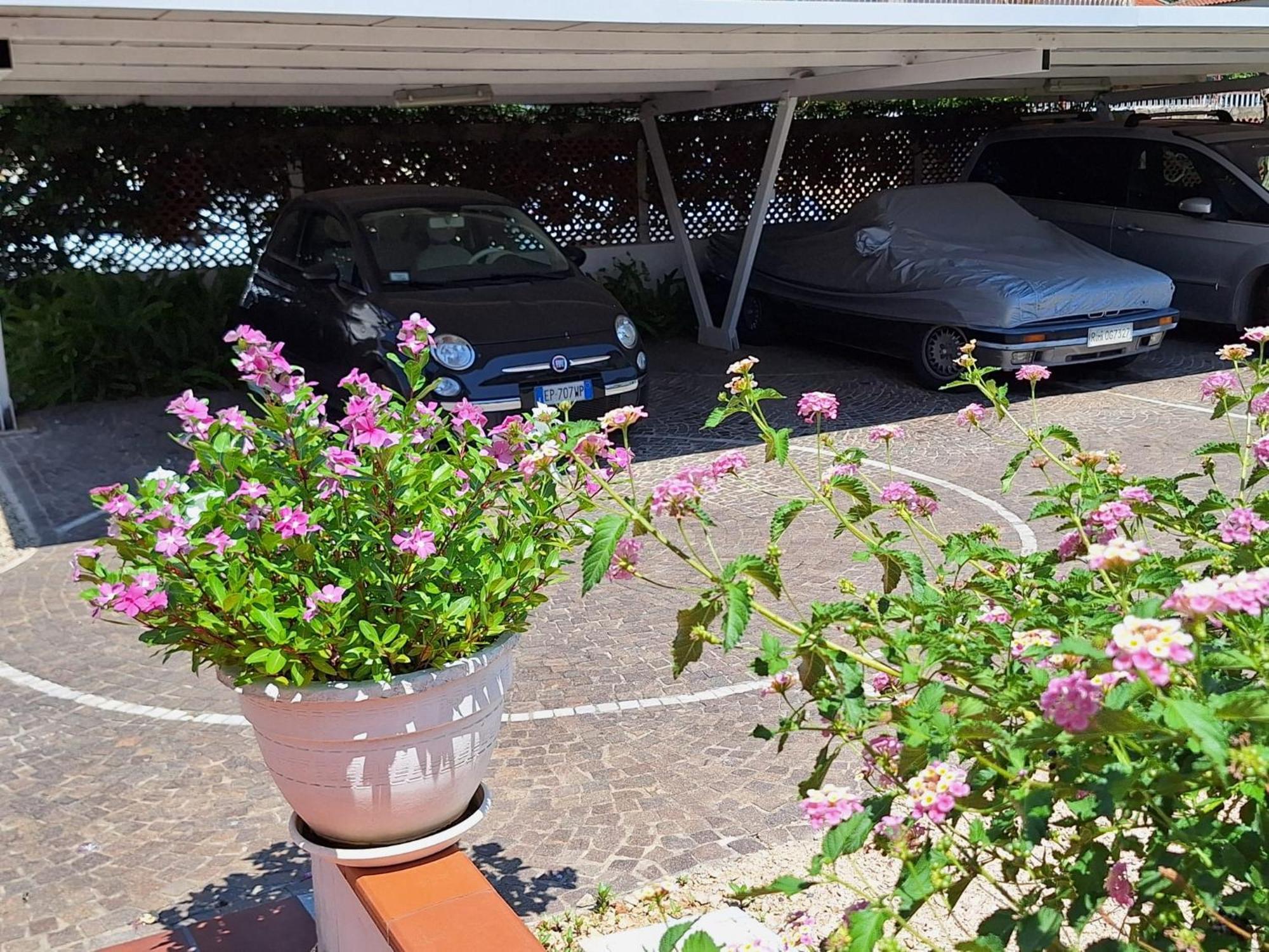 Green House Terracina Exterior foto